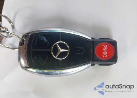 2008 Mercedes-Benz C 300 Luxury 4Matic/Sport 4Matic from USA, damaged, VIN WDDGF81X18F101408